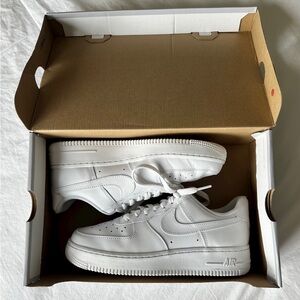 Women's Nike Air Force 1 '07